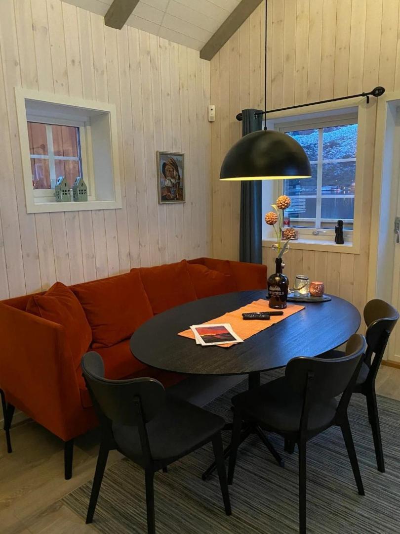 Madelhea Cabin- Seaview Lodge Reine Extérieur photo